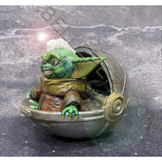 Mogwai Gremlin Stripe Yoda Mashup Figurine
