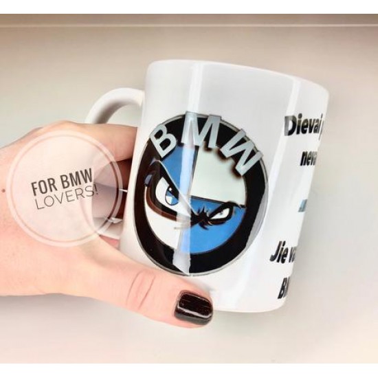 Dievai Pėščiom Nevaikšto BMW coffee mug